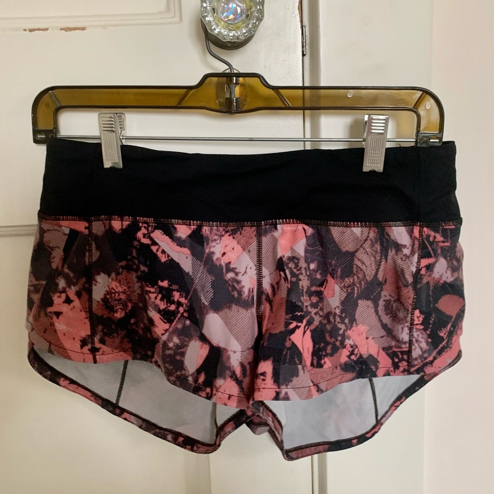 Lululemon Speed Up Short Size 4 2.5’’